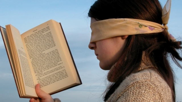 Il 28% degli italiani non sa leggere un libro