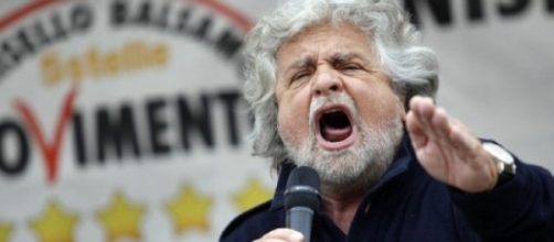 Beppe Grillo attacca la stampa