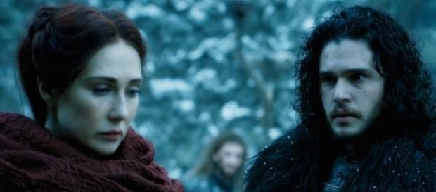 Melissandre fue la protagonista de la première Melissandre fue la protagonista de la première