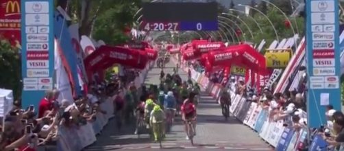 La vittoria di Jakub Mareczko su Greipel