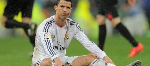 Cristiano Ronaldo vai falhar pelo menos três jogos Cristiano Ronaldo vai falhar pelo menos três jogos