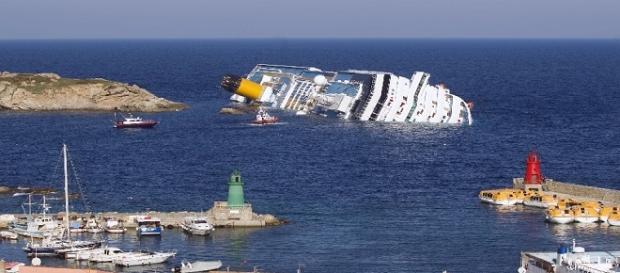 La tragedia della Costa Concordia La tragedia della Costa Concordia