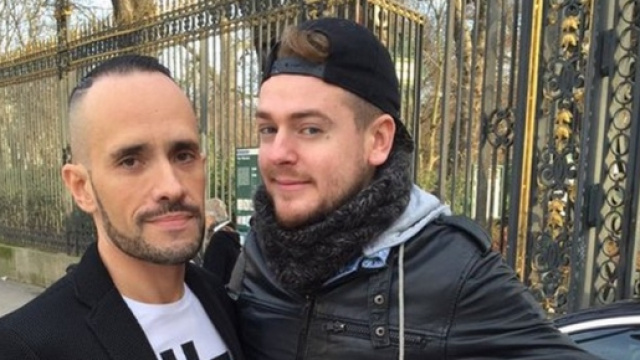 Jeremstar en compagnie de son chauffeur Laurent.