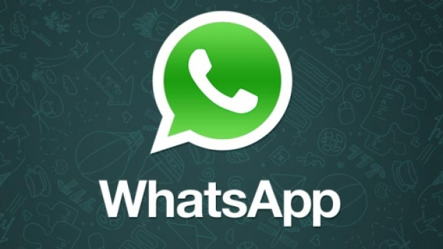 WhatsApp: in chat la truffa su fantomatico buono di Zara.