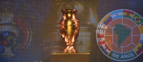 Trofeo especial para la disputa de la Copa América Centenario en Estados Unidos