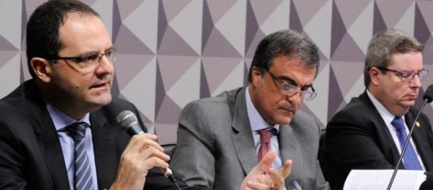 Comissão do impeachment no Senado Federal. Fonte: Senado Federal Comissão do impeachment no Senado Federal. Fonte: Senado Federal