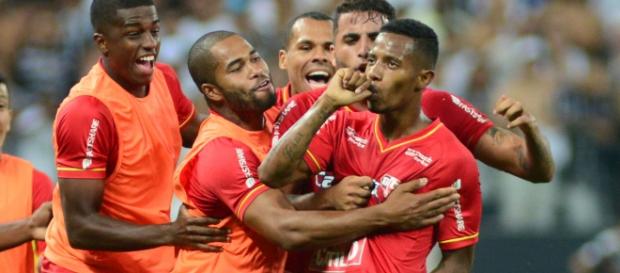 Tchê Tchê é o novo reforço do Palmeiras para a temporada 2016 Tchê Tchê é o novo reforço do Palmeiras para a temporada 2016