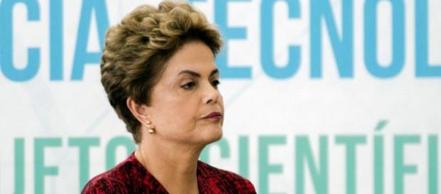 Dilma segue enfrentando altas taxas de rejeição Dilma segue enfrentando altas taxas de rejeição
