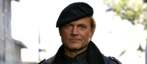 Terence Hill, protagonista in Don Matteo