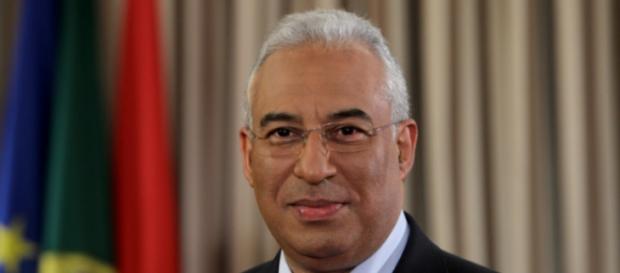 António Costa vai estar na Grécia na próxima semana. António Costa vai estar na Grécia na próxima semana.