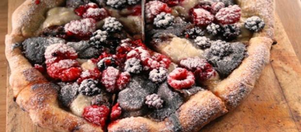 Pizza Dolce...Una ricetta davvero originale! Pizza Dolce...Una ricetta davvero originale!