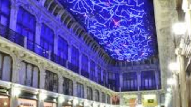 Le citt&agrave; si colorano di blu per l'autismo