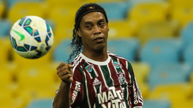 Ronaldinho con la maglia del Fluminense