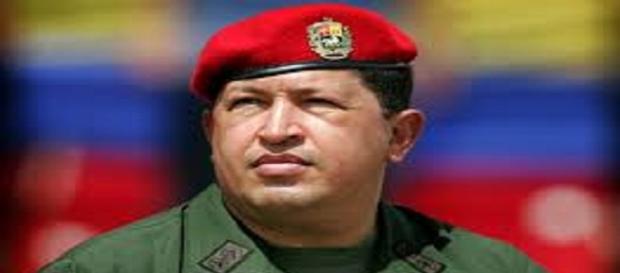Hugo Chávez quería implantar el movimiento revolucionario en España Hugo Chávez quería implantar el movimiento revolucionario en España