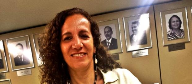 Jandira Feghali assume vice-liderança no governo Jandira Feghali assume vice-liderança no governo