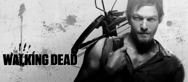 Nuestro Daryl, armado con su preciada ballesta Nuestro Daryl, armado con su preciada ballesta