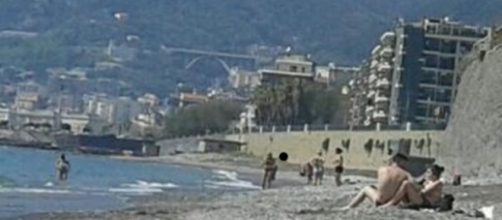 Anticipo d'estate: salernitana in spiaggia ad aprile