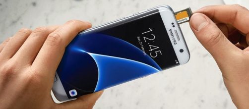 Torna la microSD su Samsung Galaxy S7 ed S7 Edge