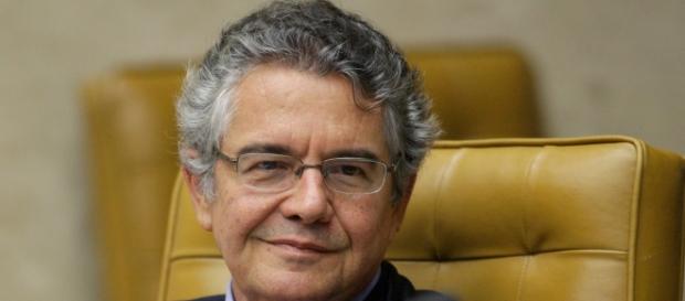 Ministro do STF, Marco Aurélio Mello, que proferiu decisão para abertura de processo de impeachment contra Michel Temer, vice-presidente da República. Ministro do STF, Marco Aurélio Mello, que proferiu decisão para abertura de processo de impeachment contra Michel Temer, vice-presidente da República.