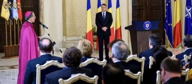 19 noi ambasadori numiți de Iohannis 19 noi ambasadori numiți de Iohannis