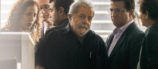 Lula prestou novo depoimento à Operação Lava Jato Lula prestou novo depoimento à Operação Lava Jato