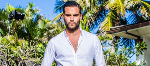 Nikola a fait des ravages à Hawaï, mais pas dans la villa ! Nikola a fait des ravages à Hawaï, mais pas dans la villa !