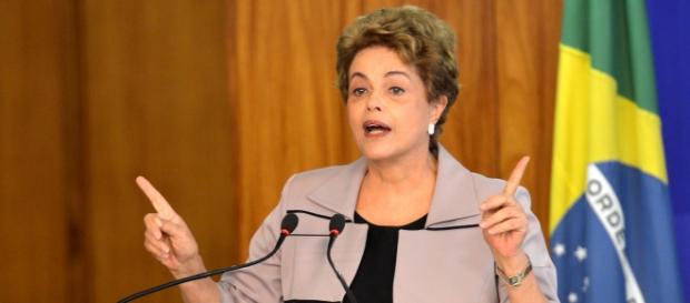Governo Dilma: negação total da realidade Governo Dilma: negação total da realidade