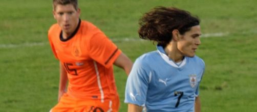 Cavani con la maglia dell'Uruguay.