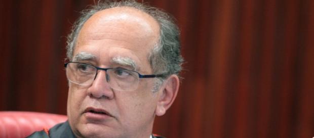 Ministro do STF, Gilmar Mendes, afirma que tentativa de presidente da Câmara de anular impeachment é 'circence'. Ministro do STF, Gilmar Mendes, afirma que tentativa de presidente da Câmara de anular impeachment é 'circence'.