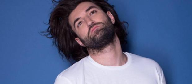 Smiley, un artist inspirat din propria viață Smiley, un artist inspirat din propria viață