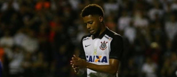 Torcedores estão pedindo a volta de André Torcedores estão pedindo a volta de André