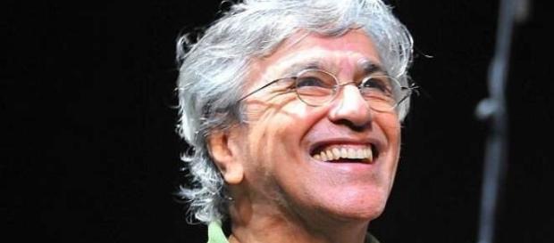 Caetano Veloso irá cantar o Hino Nacional durante abertura dos Jogos Rio 2016 Caetano Veloso irá cantar o Hino Nacional durante abertura dos Jogos Rio 2016