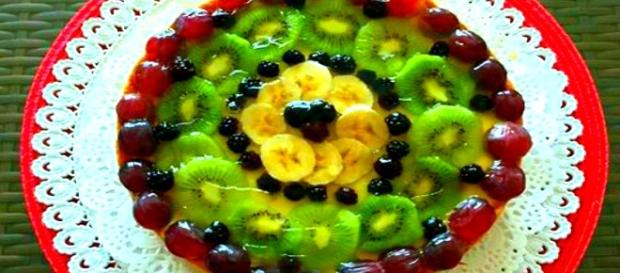 Crostata con crema e frutta fresca Crostata con crema e frutta fresca