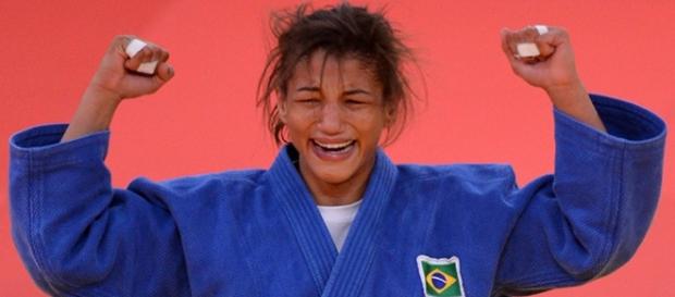 Sarah Menezes vai em busca do bi olímpico Sarah Menezes vai em busca do bi olímpico