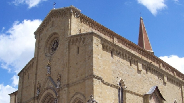 Il Duomo di Arezzo farà da sfondo all'arrivo della tappa 8 del Giro d'Italia 2016