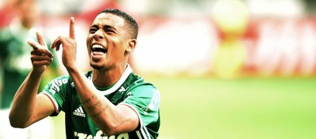 Gabriel Jesus foi o destaque da partida marcando dois gols. Gabriel Jesus foi o destaque da partida marcando dois gols.