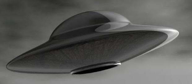 Il governo nasconde la verità sugi UFO? Il governo nasconde la verità sugi UFO?