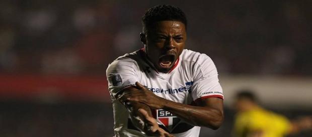 Michel Bastos, autor do gol do São Paulo no jogo. Michel Bastos, autor do gol do São Paulo no jogo.