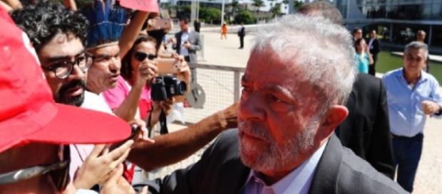 Presidente abatido com derrota no Senado Presidente abatido com derrota no Senado