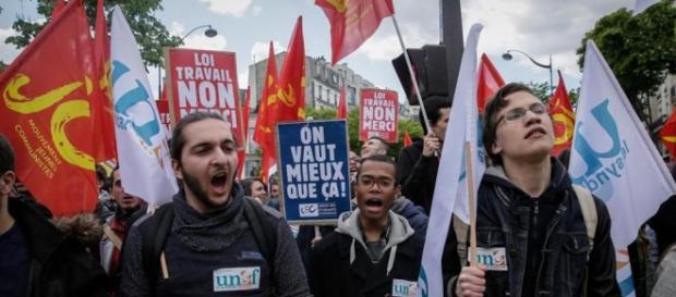 Proteste in Francia contro la riforma lavorativa Proteste in Francia contro la riforma lavorativa