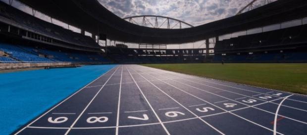 A pista do Estádio Olímpico ficou pronta. A pista do Estádio Olímpico ficou pronta.