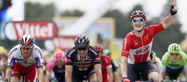André Greipel se anotó el segundo triunfo en el Giro de Italia 2016 André Greipel se anotó el segundo triunfo en el Giro de Italia 2016