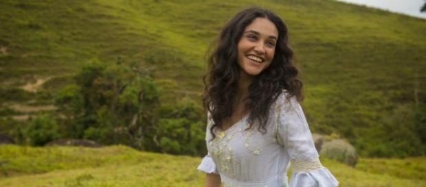 Débora Nascimento é Filó em 'Êta Mundo Bom' Débora Nascimento é Filó em 'Êta Mundo Bom'