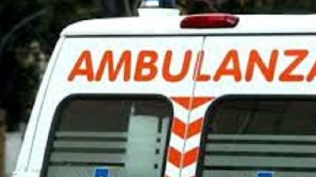 Calabria: lite sfocia in accoltellamento