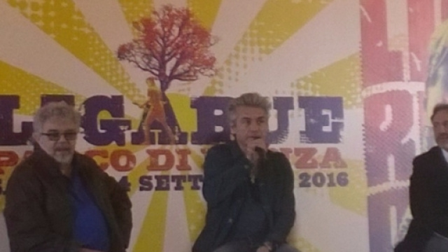 Luciano Ligabue cantautore italiano
