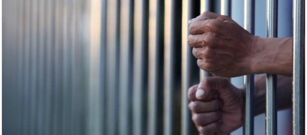 Violência em prisão feminina inglesa Violência em prisão feminina inglesa