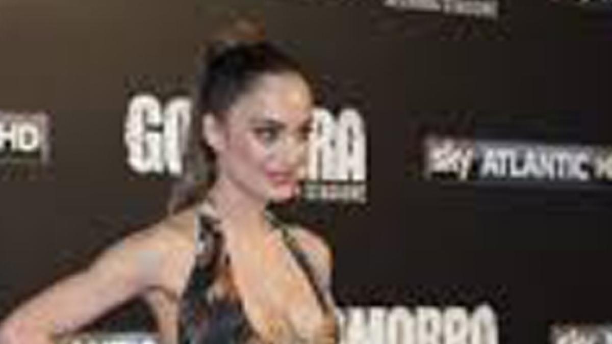 PICS Barbara Di Creddo,Csi helping naughty criminals to escape Hot movies Keira knightley ass,Natasha oakley in bikini Selena gomez night out style new york city 282019,Gwyneth Paltrow Nude Photos Videos Hot photo Stephanie Corneliussen Nude Pics Collection - 27 Photos,JoJo Levesque