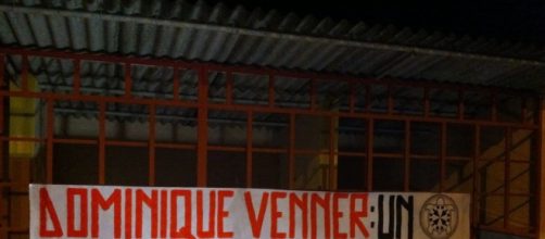 Striscione di Casa Pound in ricordo di Dominique Venner