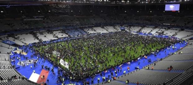 Lo 'Stade de France' la sera degli attentati di Parigi dello scorso novembre Lo 'Stade de France' la sera degli attentati di Parigi dello scorso novembre