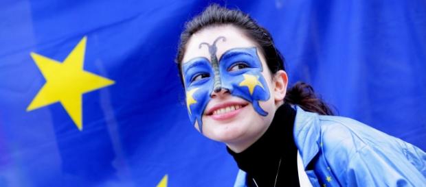 Unione europea.Fonte:http://fascinointellettuali.larionews.com/fosse-lunione-europea-salvarci-dalla-crisi-democratica/ Unione europea.Fonte:http://fascinointellettuali.larionews.com/fosse-lunione-europea-salvarci-dalla-crisi-democratica/